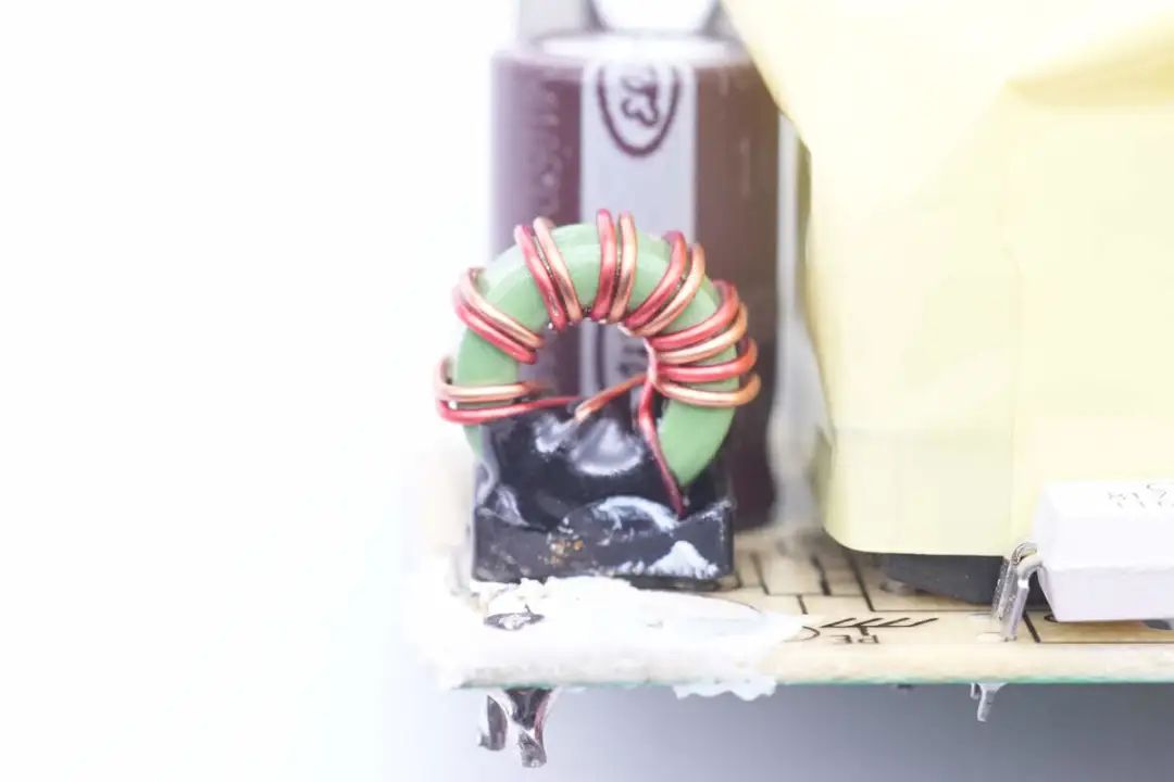 97����-����Ʒ��,Դ������